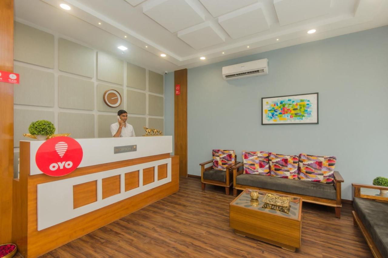 Oyo 11015空侧酒店 孟买 外观 照片